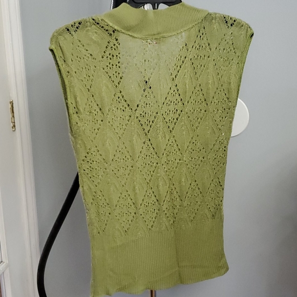 Sold online - Picture 3 of 3